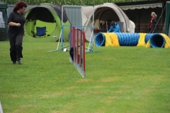 img_1349281133_439